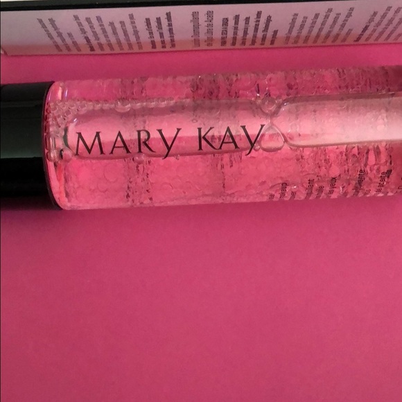 MaryKay Eye Makeup - Picture 4 of 4